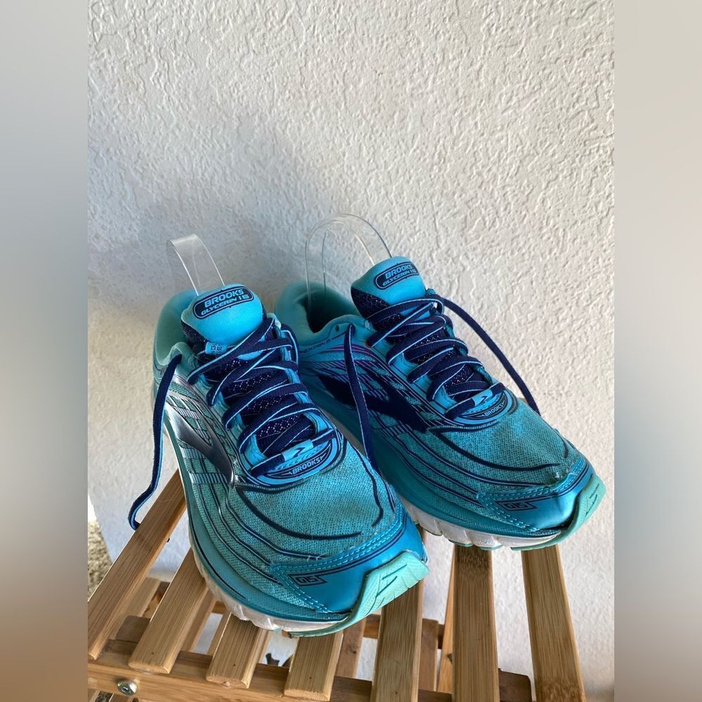 Blue on blue brooks
